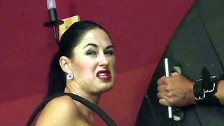 Madame Sarka - Do not be late