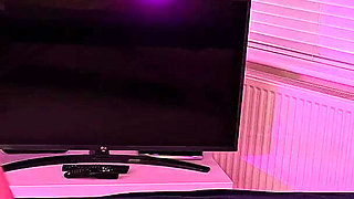 Masseuse Opens up About Her Swingers Lifestyle