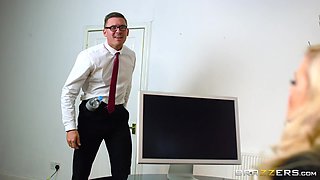Fix My Computer, Then Fuck My Pussy! With Marc Rose, Katy Jayne - Brazzers