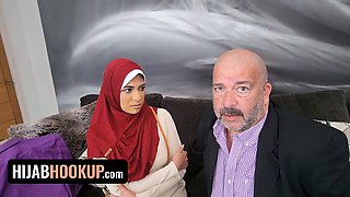 Arab Muslim wife cheats on her cuckold husband with a huge white cock in POV