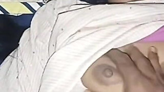 Desi Indian Beautyfull Muslim Bhabhi Sex Video Video and Desi Indian Beautyfull Muslim Girl XXX Video Xhamster Video