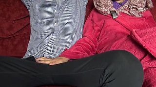 Turkish MILF Souzan Halabi sucks black coworker's big cock in London