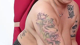 The Busty Masseuse Sucks My Cock in the Middle of a Session and Ends up Bathed with My Milk in Her Tits