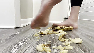 Banana Crush with Feet