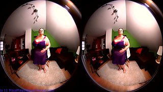 Sharon's Hot Strip Leaves Nithing To Your Imagination - Bbw Gilf
