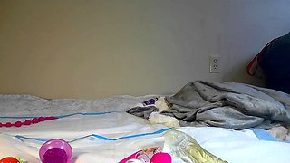 Petite small tit babe with perfect pussy masturbates