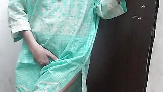 X videos dikha kar step sister ko jabar dasti choda