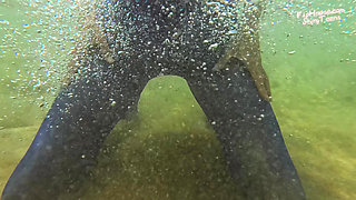 874 Shiny Blue Pantyhose Under Water