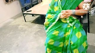 Indian Bhabhi Hardcore Fucking with Hindi Audio - Desi Aunty Rough Sex and Cumshot