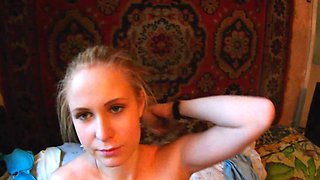 Russian blonde hottie is having morning sex with her boyfriend