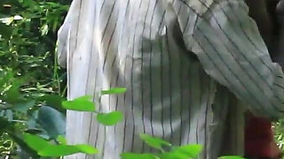 These Local Amateur Village Lovers Met in the Bush Again and Fucked Hardcore