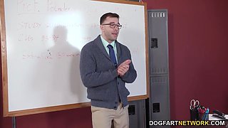 Cecilia Lyon Takes Her Teacher's Cock For Extra Credit