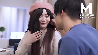 Domestic Madou Media WorksSlutty Sister Seduces Brother-in-lawFree to Watch