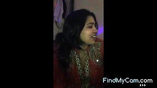 Urdu Poetry Slut from India or Pakistan