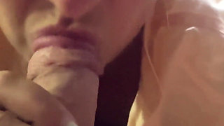 Morning Fun with Girlfriend - Bed Scene Surprise