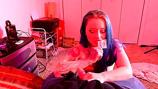 Alice Amateur Blonde Toys Masturbation