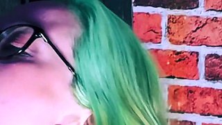 Elizabethhunny's First Gloryhole Experience