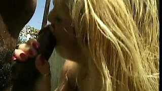 Hungry MILF Giving Deep Throat Blowjob