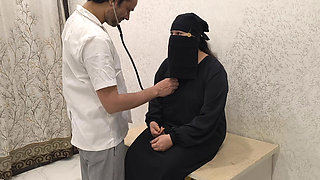 Hijabi women fuck with doctor