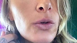 Webcam milf with breast milk live hardcore masturbate