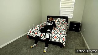 Bodacious Ebony breezy is stretching her gams broad open to get inserted with a rock rock-hard hard-on