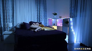 Gorgeous MILF and asian teen 3some sex perverted clip