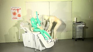 home made amateur blonde Masturbating