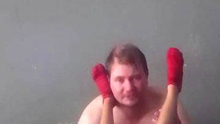 Old Man Eating 18 Year Old Petite Teen's Pussy and Gets Handjob
