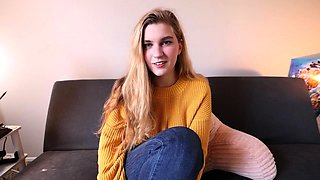 jaybbgirl – Your Sister Begs For Your Cock