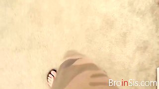 Selfish stepsister won't come back the favour