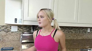 Yum-yum teen Natalia Queen gives a good blowjob to her step daddy and gets her pussy creampied