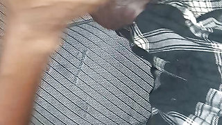 Neighbor Oral sex without knowing about cuckold