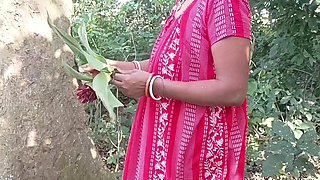 Bhabhi Sucks in the Jungle