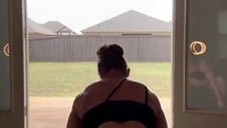 Stretch with Simone Steele