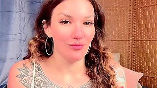 Big boobs milf masturbates with her dildo