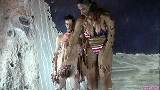 Amazonia Featuring Amazona