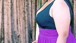 Desi Malkin Seduce by Her Servant While Her Pussy Excited for the Sex