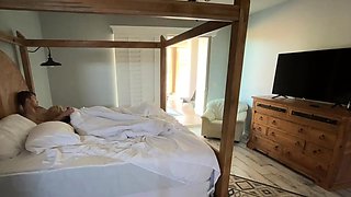 Amateur MILF Goes Hardcore Anal