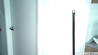 Filthy Kings - step-sister smut