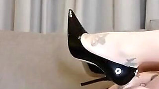 Two girls one giant double ended black dildo! Was so much fun fucking each other at the same time until we came together