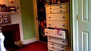 Sexy Girl Bedroom spy cam