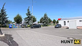 Hunt4k. stripped in the deprived place... for some currency