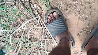 Indian Desi Wife Outdoor Sex Desi Village Aunty Outdoor Sex Desi Indian Wife Outdoor Sex