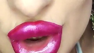 Giantess Eats 7 Tiny Persons and Digest