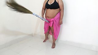 Sexy Aunty Has Sex with a Broom While Sweeping the House - Hindi Clear Audio