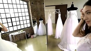 MondoKpop - Jisoo to Liya Silver Cheating Bride