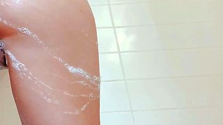 Amateur blondie solo anal masturbation