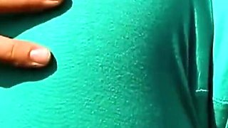 Amateur Latina Brunette Cameltoe Outdoors