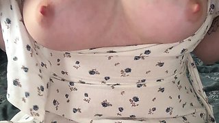 Mature Wife Masturbates Pussy on Camera