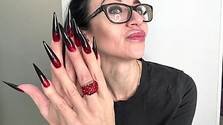 Finger Snapping and Sucking, Hot Black Color Long Nails, Sharp Claws